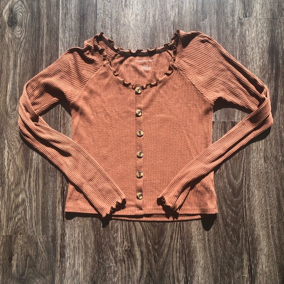 American Eagle Outfitters Tops - American Eagle Rust Orange Copper Long Sleeve Lettuce Edge Tee with Buttons